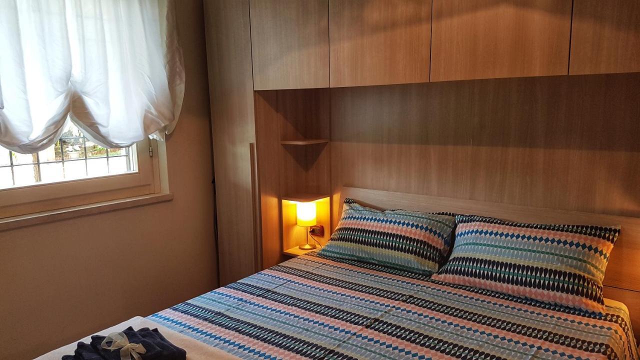 Asso Bed & Breakfast Manerba del Garda Exterior photo