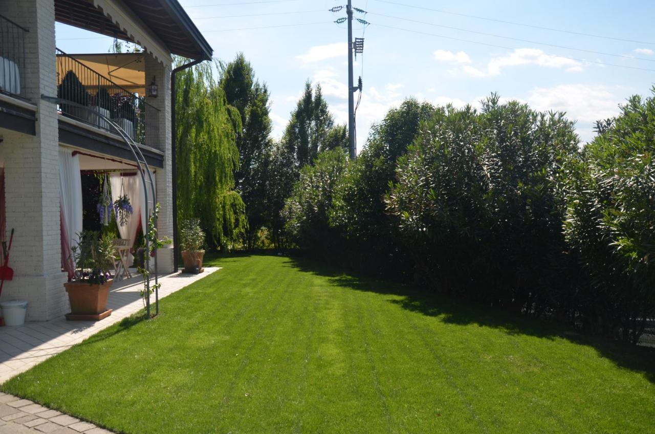 Asso Bed & Breakfast Manerba del Garda Exterior photo