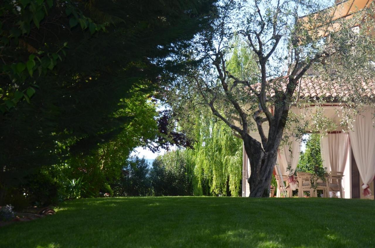 Asso Bed & Breakfast Manerba del Garda Exterior photo